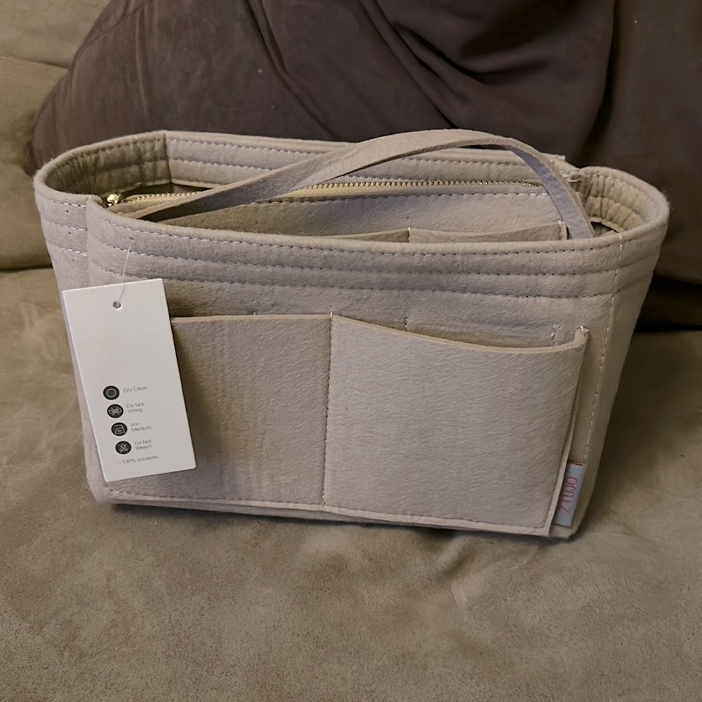 Louis Vuitton Purse Organizer